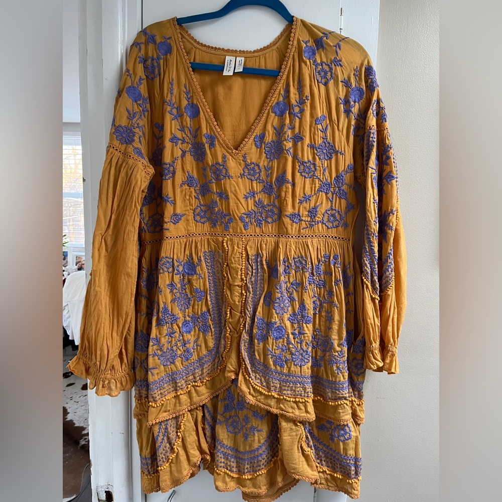 Anthropologie Meadow Rue Lisette embroidered dress